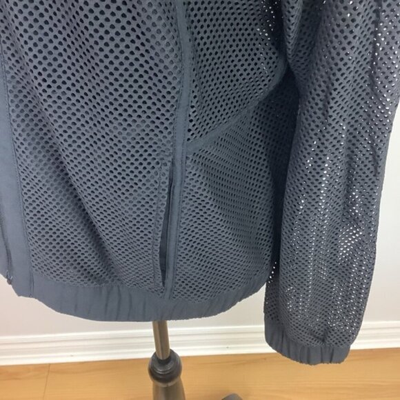 LULULEMON MESH RARE BLACK JACKET - Picture 8 of 12